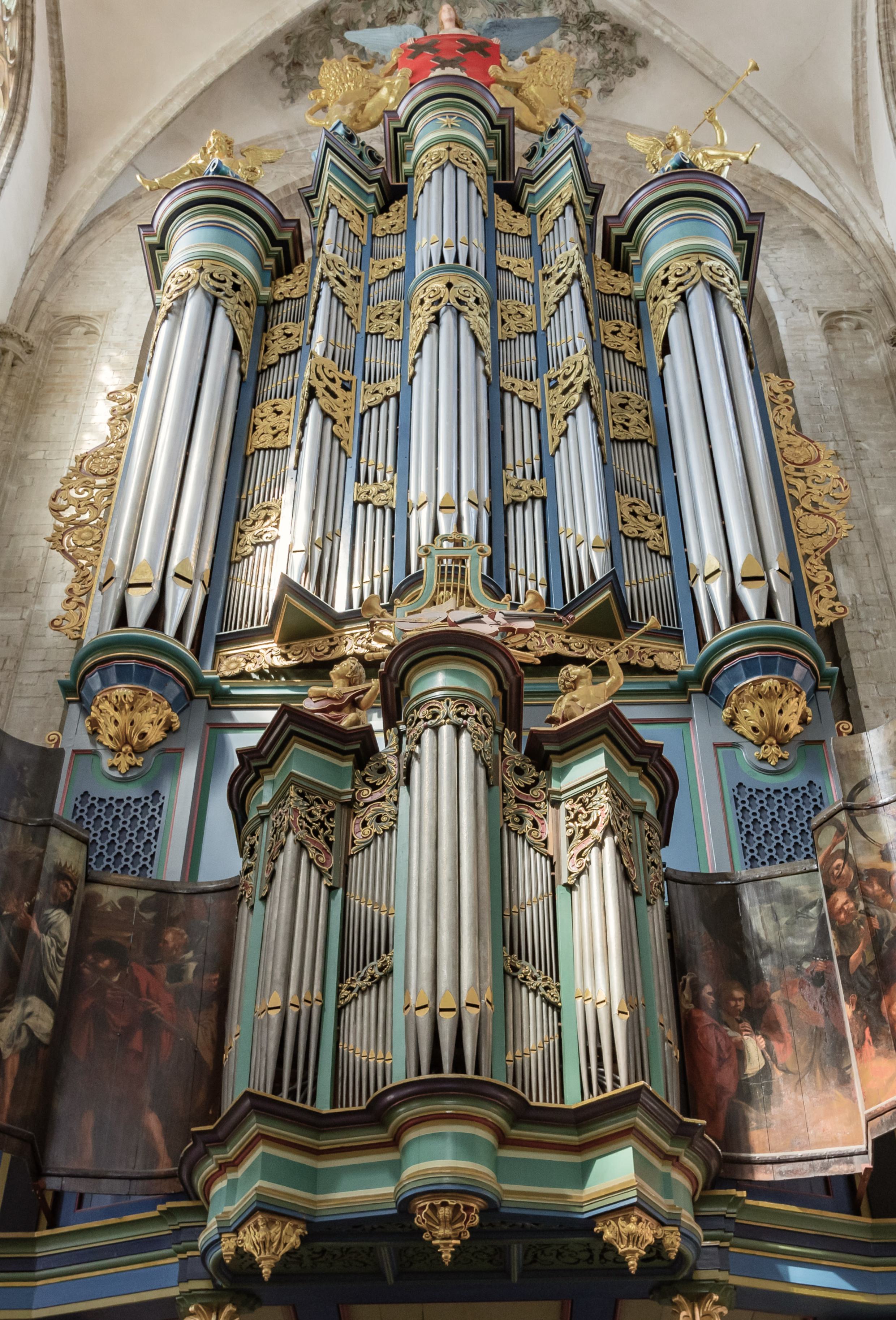 Het Hillen orgel in de Grote Kerk Breda