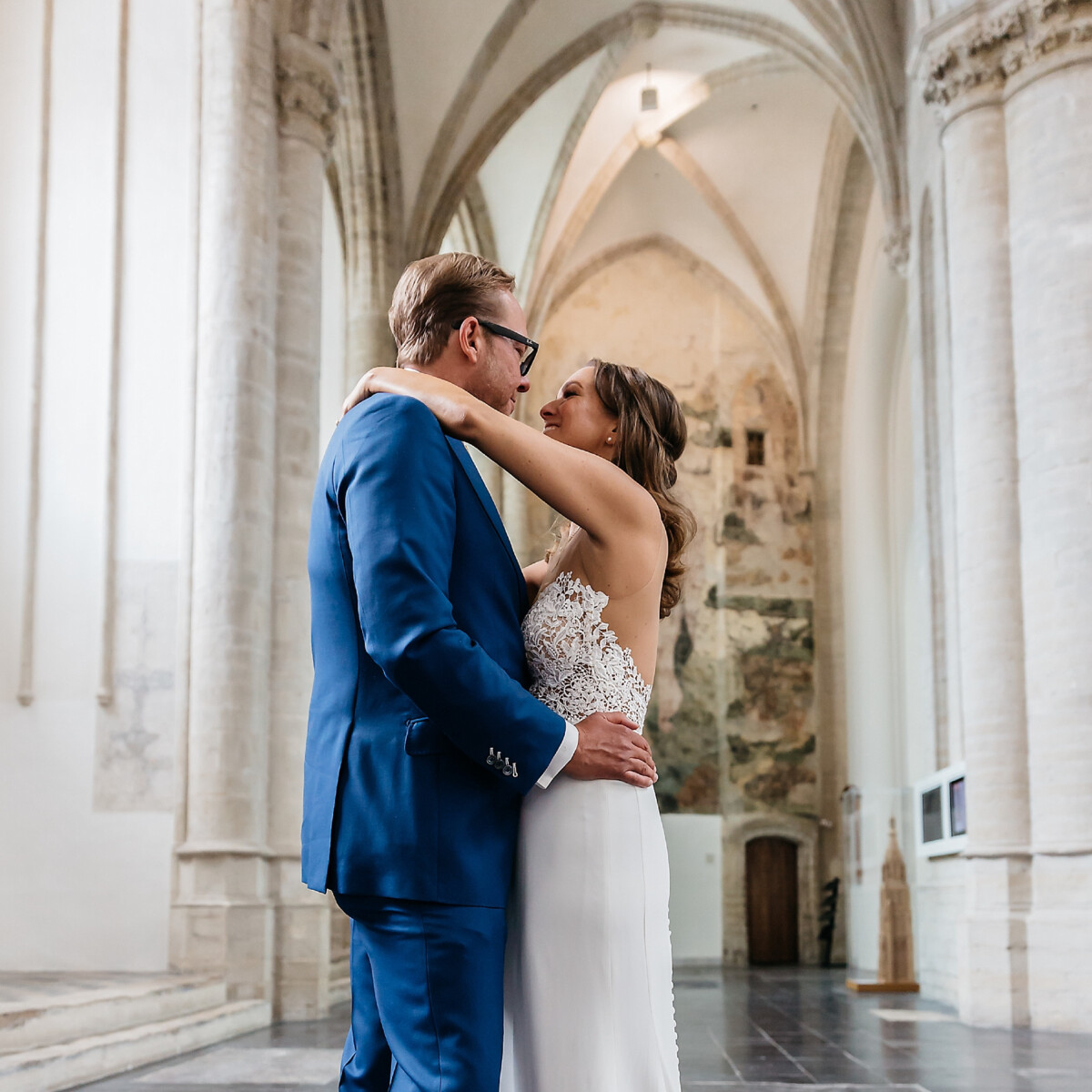 PREVIEW trouwen in de grote kerk Breda 0007 Foto kroonmoment fotografie